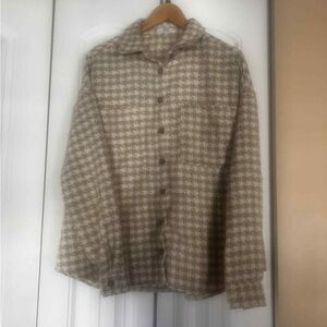 Ardene Beige and White Textured Top